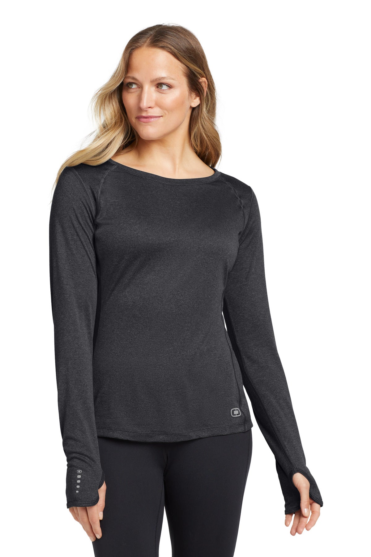 OGIO® Women&#39;s Long Sleeve Pulse Crew. LOE321