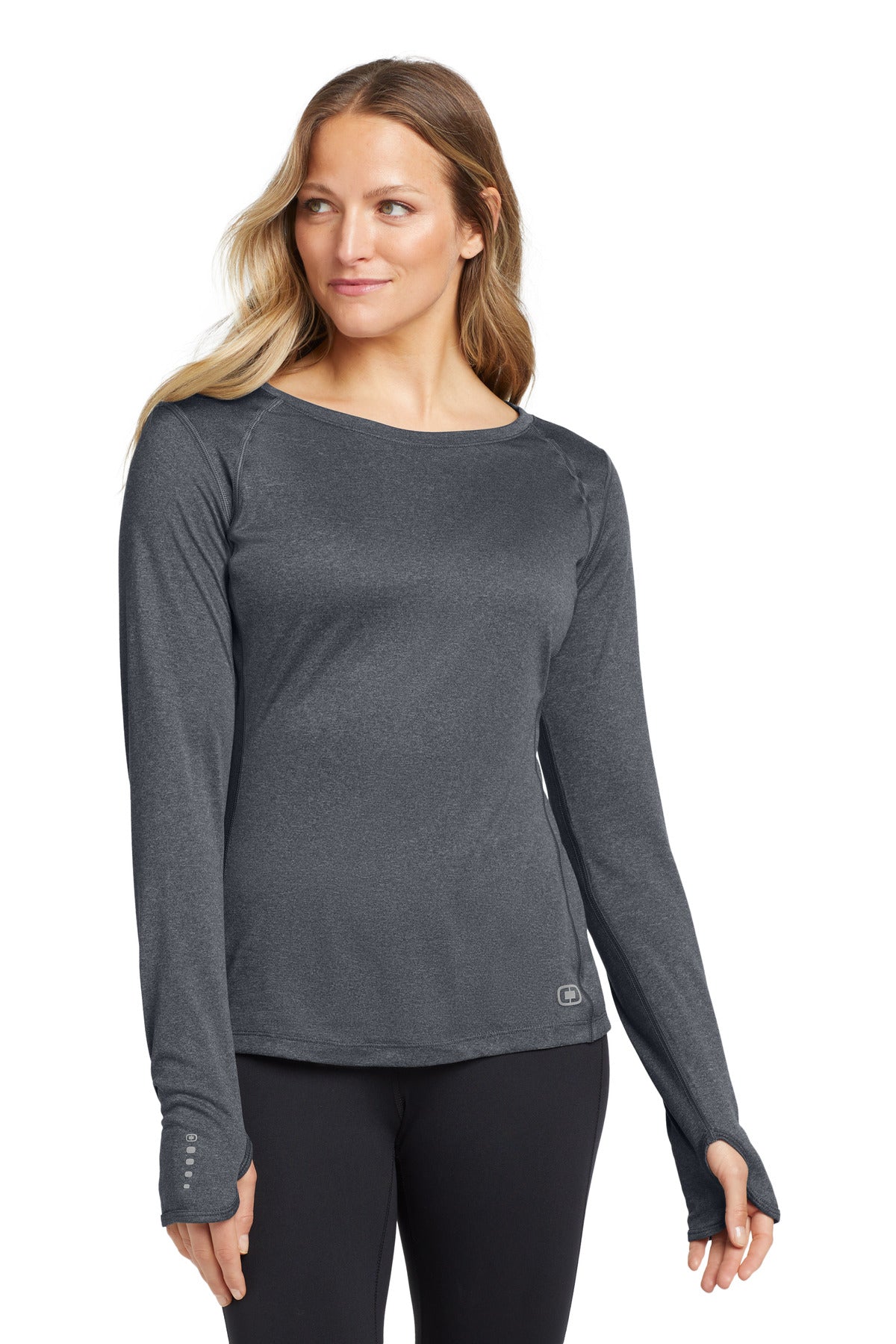 OGIO® Women&#39;s Long Sleeve Pulse Crew. LOE321